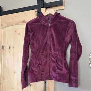 Patagonia Women's Plush Burgundy Jacket